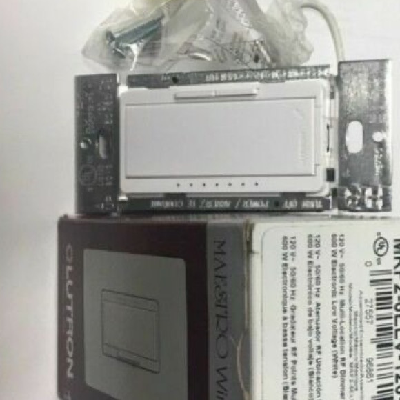 LUTRON Maestro CL Dimmer - White - Picture 3 of 3